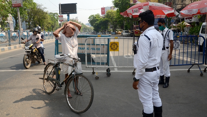 Glimpses of the deserted Kalighat Kali temple premises and other parts of Kolkata