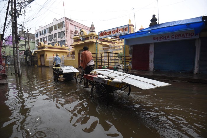 Waterlogged street in Patna makes people suffer