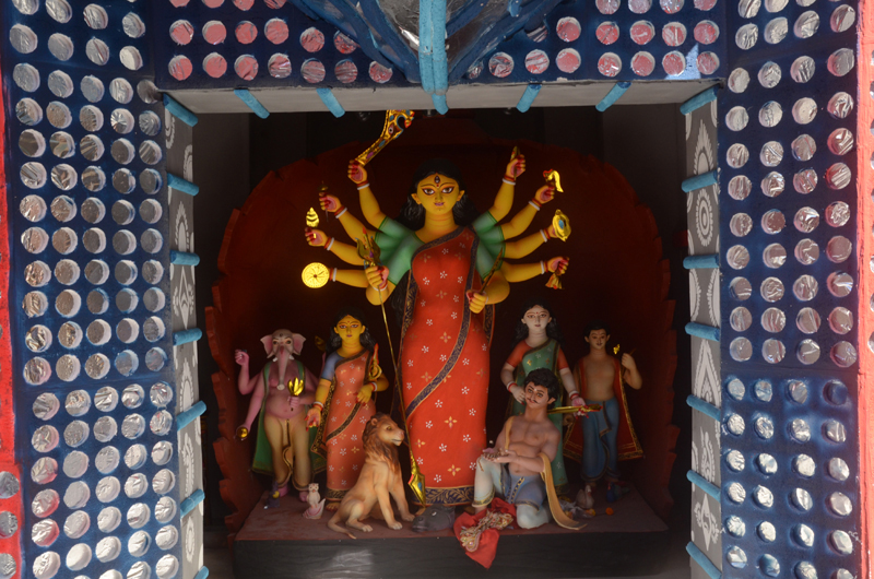 Durga Puja 2020 in Kolkata amid Covid-19