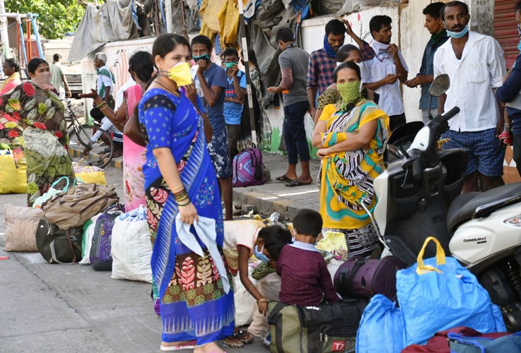 Stranded migrant workers return homes in special trains