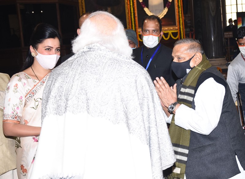 Narendra Modi pays tribute to Atal Bihari Vajpayee