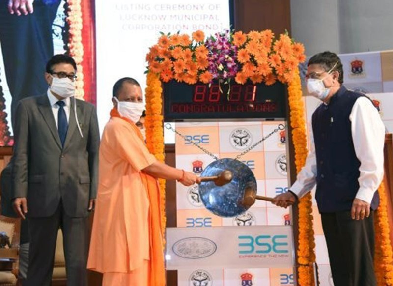 NCP leaders raise slogans outside Trident hotel against the Uttar Pradesh CM Yogi Adityanath
