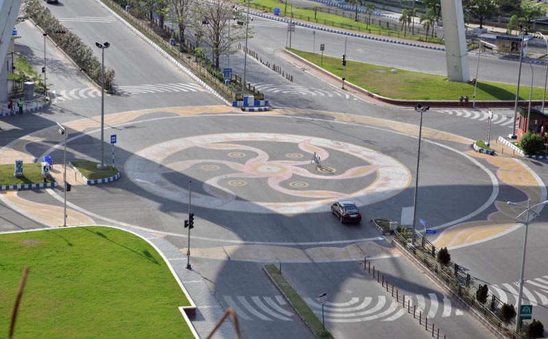 COVID 19: Kolkata streets remain empty as India enters fourth day of lockdown