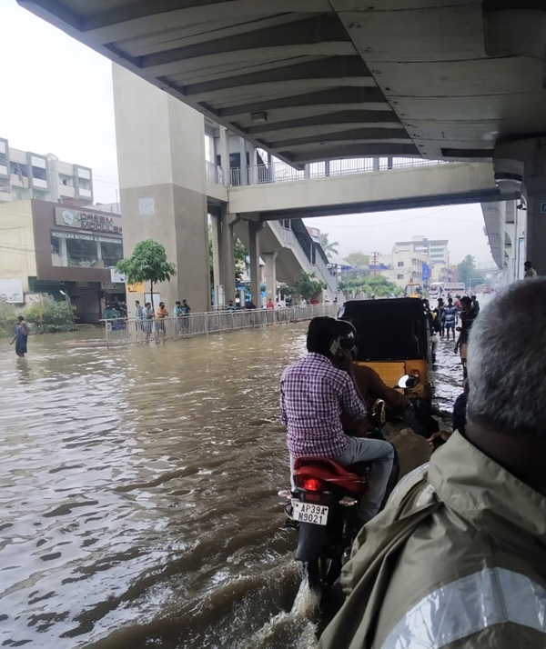 Water logging due to rain in Hyderabad