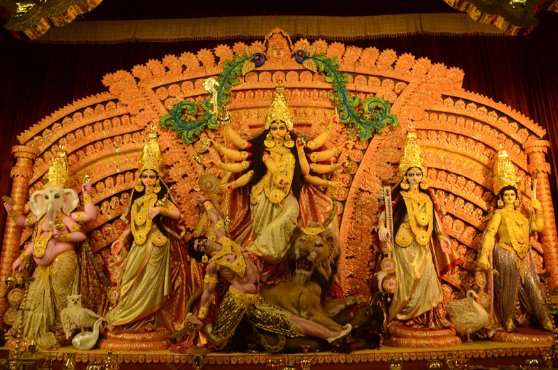 Durga Puja 2020 in Kolkata amid Covid-19