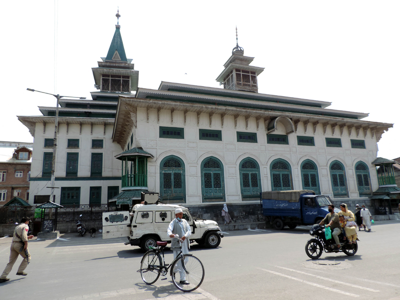 COVID-19: Lockdown in Srinagar