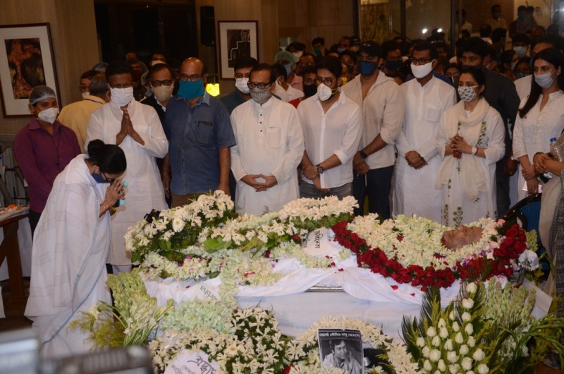 RIP Legend: Bengalis bid farwell to iconic actor Soumitra Chatterjee
