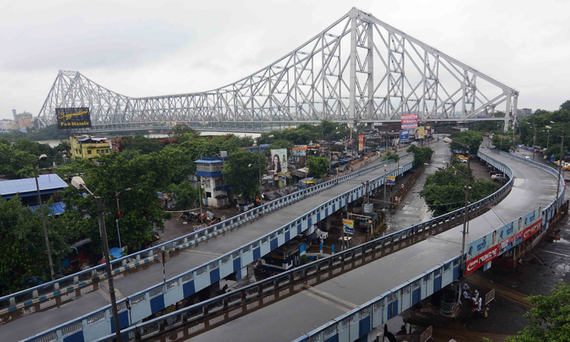 Roads in Kolkata wore a deserted look on the second day of lockdown on Friday