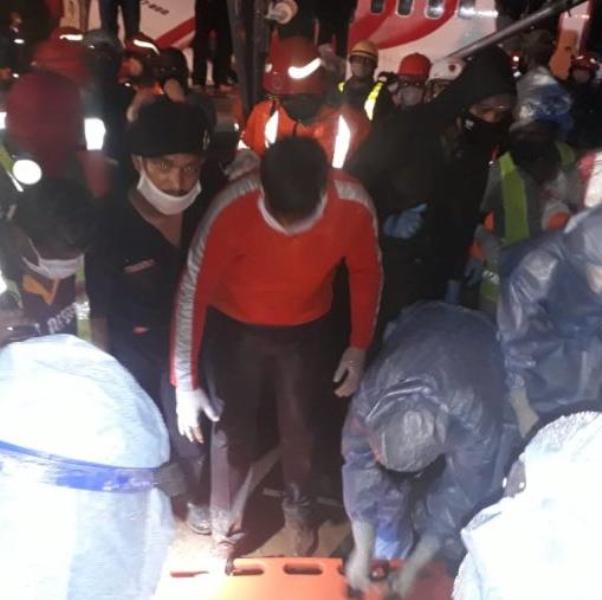 17 die in Air India Express plane crash in Kozhikode