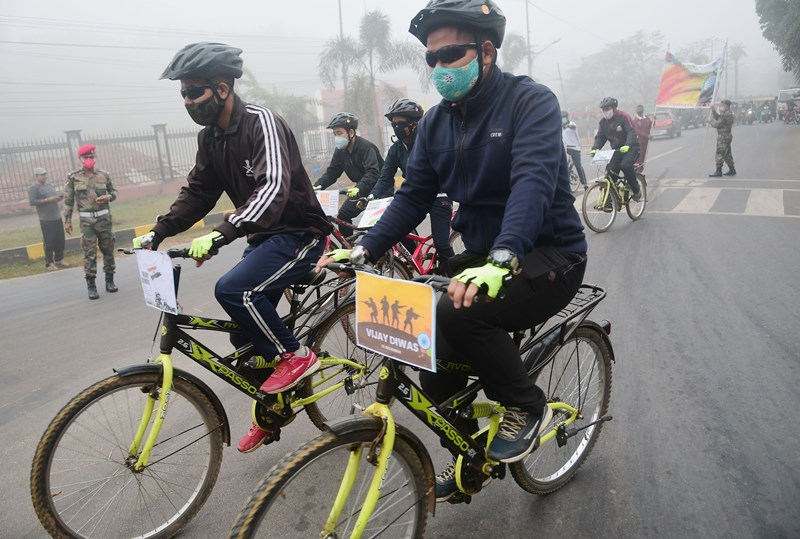 NCC Cadets cycling on occasion of Vijay Diwas