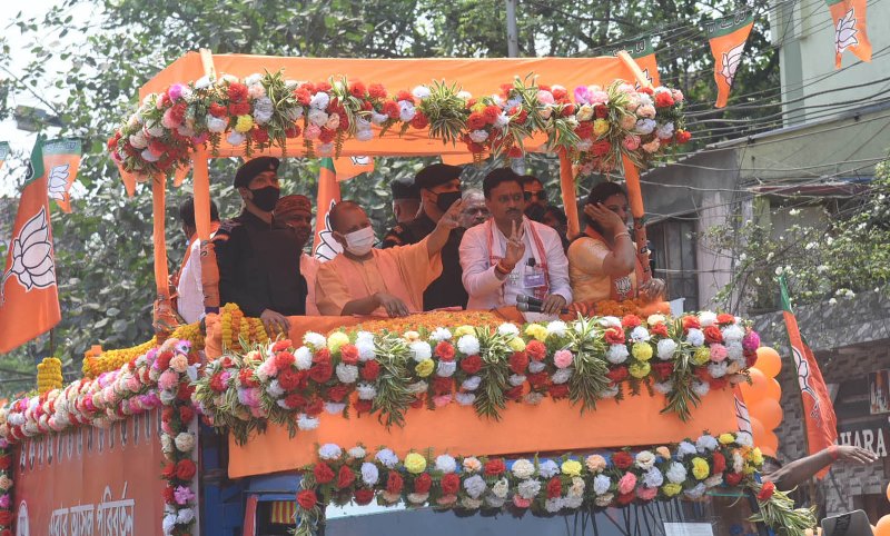 Modi, Yogi campaign for BJP in Bengal