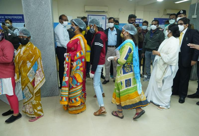 Mamata Banerjee receives Swasthya Sathi card