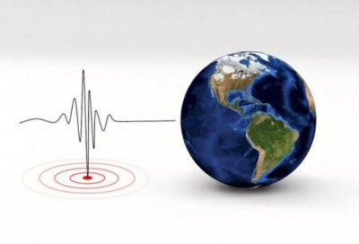 Strong quake of 7.1 magnitude jolts northeastern Japan