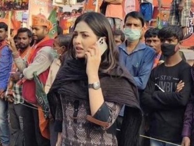 BJP faces Twitter ire after Pamela Goswami got arrested for carrying cocaine