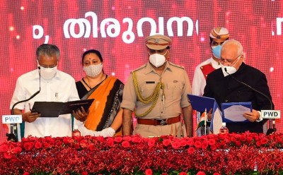 Pinarayi Vijayan takes oath as Kerala CM for second term
