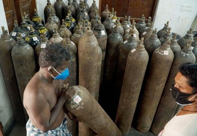 Only 487 MT oxygen reached Delhi yesterday: Sisodia