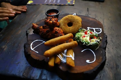 Traffic Gastropub in Kolkata completes four years