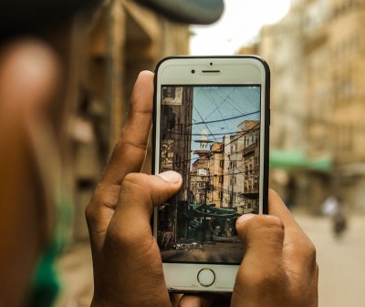 Karachi lockdown has now turned into a money-making opportunity for police