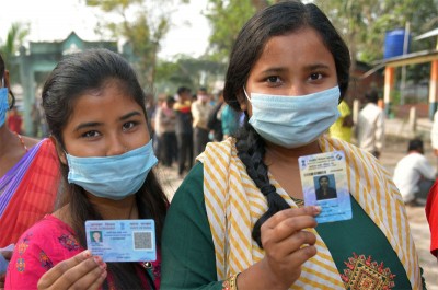 Around 70.17 pc electorate cast votes in West Bengal till 1600 hours