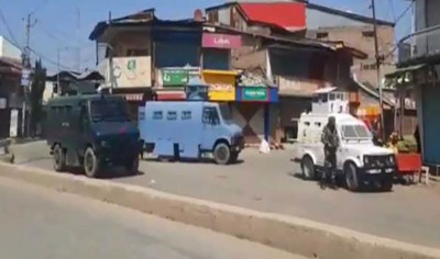 Jammu and Kashmir: CRPF jawan, two civilians injured in grenade attack in Sopore