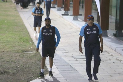 Ravi Shastri with Rohit Sharma during practice session in Dubai