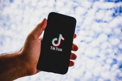 TikTok, WeChat and 59 other Chinese apps permanently banned in India