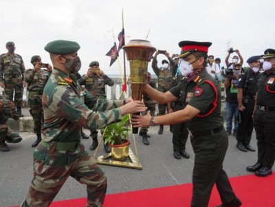 Swarnim Vijay Mashaal marking 50 years of India's victory over Pakistan received along Assam-WB border