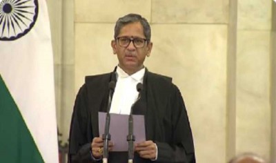 Justice NV Ramana takes oath as 48th Chief Justice of India