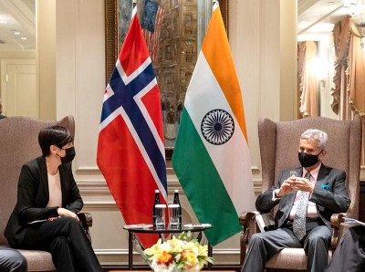 S Jaishankar meets Norway Foreign Minister in US