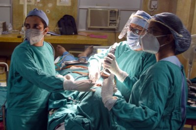 India reports 2.76 lakh Covid-19 cases, 3,874 deaths in 24 hours