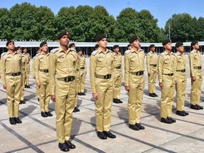 Citizens slam Pakistan’s military parade on National Day amid surge in COVID-19 cases