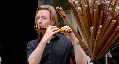 Golondaaj actor Alexx O'Nell spends time in Kolkata