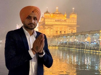 Harbhajan Singh pays tribute to Khalistani terrorist Bhindranwale, draws flak