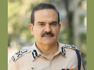 Former Mumbai top cop Param Bir Singh gets SC relief from arrest