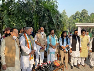 Former Cong leader Yoganand Shastri joins NCP