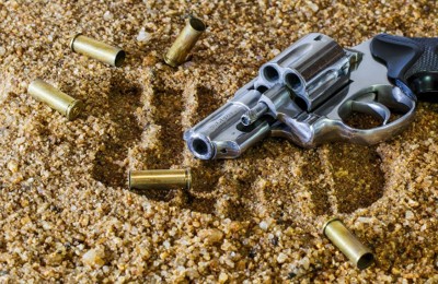 Jammu and Kashmir: Truck driver with pistol, grenades held