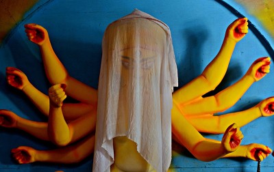 Kumartuli Walk: Where the Mother Goddess is a 'Deltasur' slayer