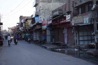 Deserted look of Shahganj market during weekly lockdown in Agra