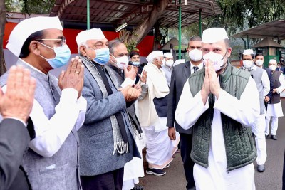 Congress laid democracy's foundation: Rahul Gandhi