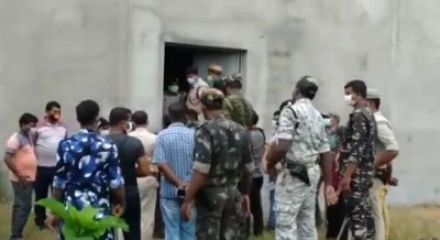 Kaliachak family murder: Police recover firearms, cartridge from primary accused Asif Mohammed's friends