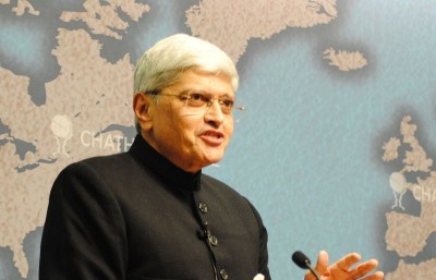 Ex-Governor Gopalkrishna Gandhi writes to ECI to ban all rallies in Bengal