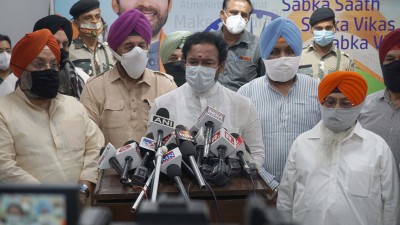 Sikh delegation meeting Union Minister of State for Home G Kishan Reddy over forcible conversion of Kashmiri girls