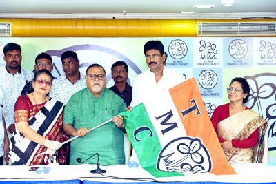 BJP MLA from Bagdah Biswajit Das joins back TMC