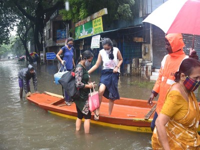 Chennai and suburbs under 'red alert' over prediction of heavy rains