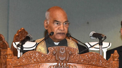 President Kovind attends Kashmir varsity convocation, focuses on climate change