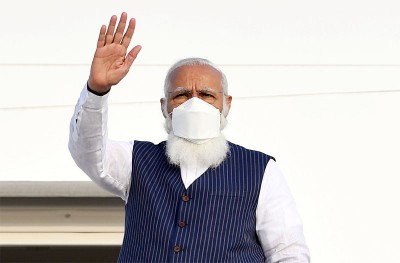 Bangladesh: Narendra Modi visits Jeshoreshwari Kali Temple 