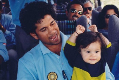 When you are around time flies like a 6 too: Sachin Tendulkar wishes Sara on International Daughters' Day