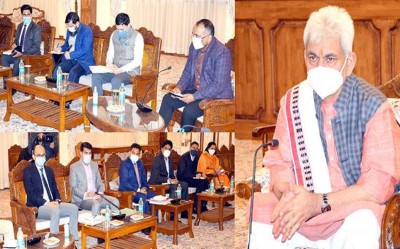 LG Manoj Sinha asks DCs to mitigate people's problems