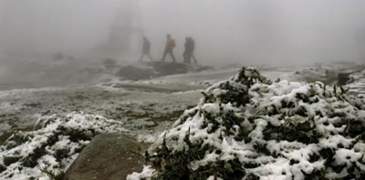 Parts of Kashmir receive fresh snowfall, plains get heavy downpour