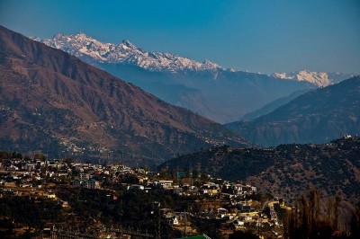 COVID-19 in Jammu and Kashmir: Medical team travels 130 kms to vaccinate Gujjars, Bakarwals